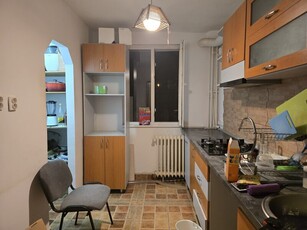 Apartament 3 camere Burdujeni, Titan, policlinica va prezentam un apartamen