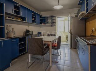 Apartament 3 Camere, Zona Lacul Rosu, Parcare.