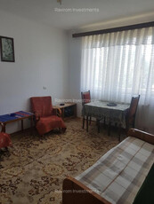 Apartament doua camere decomandat etaj doi