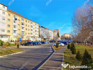 Apartament renovat cu 2 camere balcon si pivnita in Sibiu