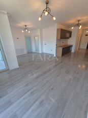 Apartament spatios, 81 mp, 2 dormitoare, parcare.