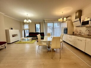 Apartament spatios cu 3 camere langa Iulius Mall si Fsega