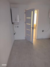 Vand apartament cu 2 camere cu parcare, Iris str Garii 2 et.1 42mp