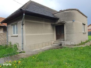 Casa individuala situata in localitatea Tarlungeni, judetul Brasov