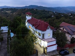 Casa Valenii de Munte, vila 13 camere