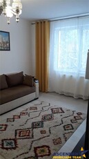 Apartament luminos, renovat, trei camere, zona Calea Bucuresti, Brasov