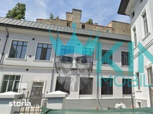 Apartament 2 camere balcon si loc de parcare zona Bulevardul Mihai Vit