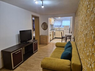 De inchiriat apartament 2 camere Andrei Muresanu