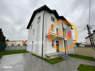 Apartament 3 camere în zona Intr Lacuri