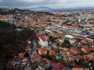 Imobil in zona centrala, Brasov, cu view panoramic, mobilat si echipat