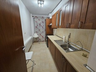 Inchiriere apartament 3 camere Dristor, metrou, 3 camere cu centrala proprie Inchirier