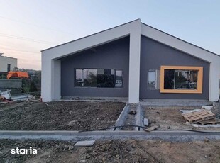 Proprietar vand duplex, Ghiroda, modern, perete despartitor dublu