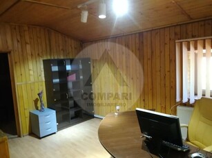 Unirii Calea Calarasilor-Hala Traian vila p+1 etajul 1 apt.2 cam 32 mp pt. firme 260 Euro