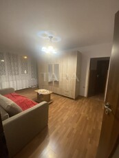 Vand apartament 2 camere, 50 mp si balcon, renovat si mobilat.