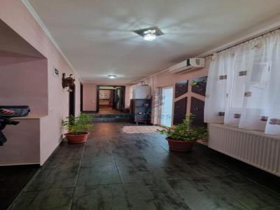 Casa de inchiriat pentru sediu de firma, zona Onestilor, Oradea