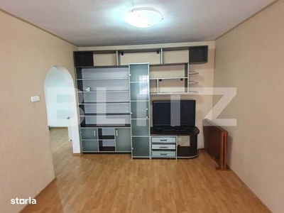 Apartament 3 cam 60 mp zona Vasile Aaron