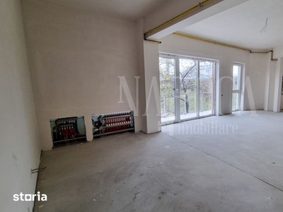 Apartament 3 camere de vanzare in Someseni, Cluj Napoca