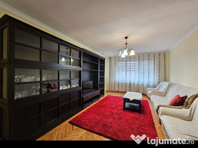 Apartament 4 camere etaj intermediar zona Kogalniceanu