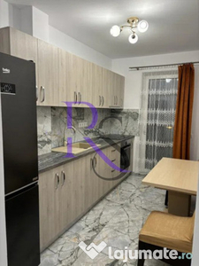 Apartament cu 2 camere, balcon, parcare subterana, etaj inte