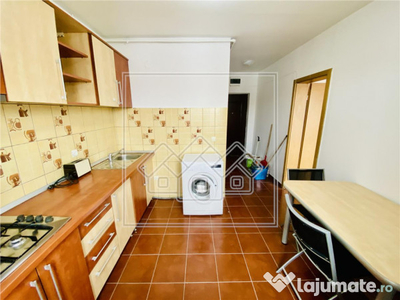 Apartament cu 3 camere - mobilat si utilat - 71 mp - Zona st