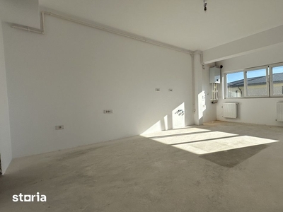 Apartament cu 3 camere spatios, decomandat in zona Brancoveanu - Berce