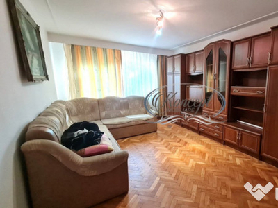 Apartament spatios pe strada Tulcea