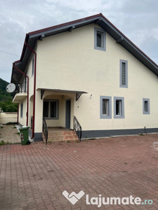 Casa Troianu lângă Posada 5 camere