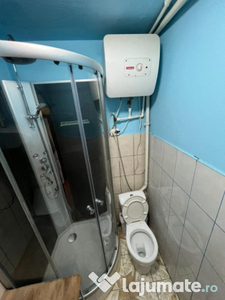 ID- 708 - Camera de camin sturza etaj 3 - 4- baie cu wc si dus