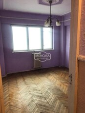 Apartament 2 camere zona Calea Nationala -Eon, etaj 5