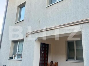 Apartament cu 4 camere, 104 mp, zona Someseni