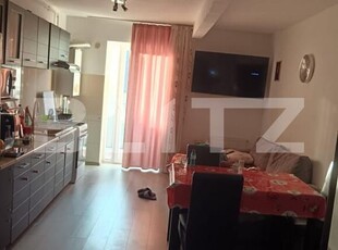 Apartament de doua camere, parcare inclusa, zona Florilor