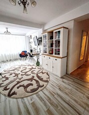 De vanzare apartament cu 2 camere decomandat, bloc NOU