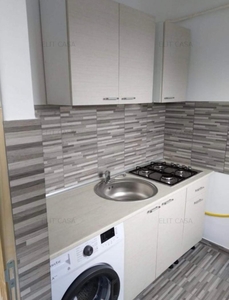 Apartament cu 2 camere, zona Tatarasi