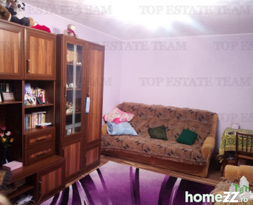 Apartament de e camere de in zona Sun Plaza