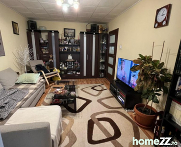 APARTAMENT DE VANZARE 3 CAMERE