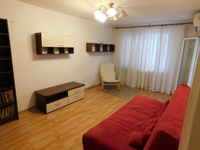 Inchiriere apartament 3 camere Dristor, apartament 3 camere etaj 2