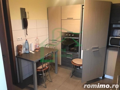 Apartament 3 camere de inchiriat Vlaicu