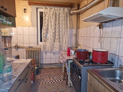 Apartament 3 camere Titan, 1 Decembrie 1918, vav Auchan 10 minute metrou