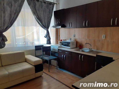 Apartment de 4 camere, 75 mp , parcare, zona strazio Stejarului