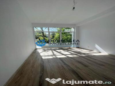 Apartament 3 camere in vila, decomandat, curte comuna