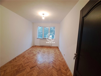 Apartament 2 camere de vanzare Tatarasi