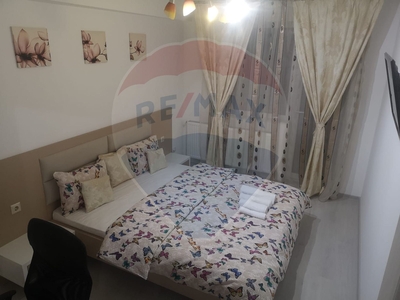 Apartament 2 camere inchiriere in bloc de apartamente Bacau, Nord