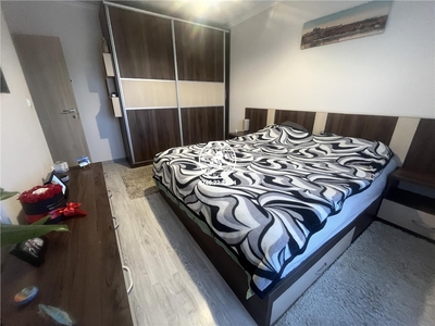 Apartament 3 camere de vanzare C.U.G - Valea Adanca