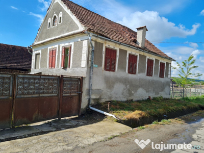 Casa în Mihaileni Sibiu