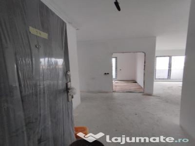 Apartament 2 camere|bloc nou|balcon