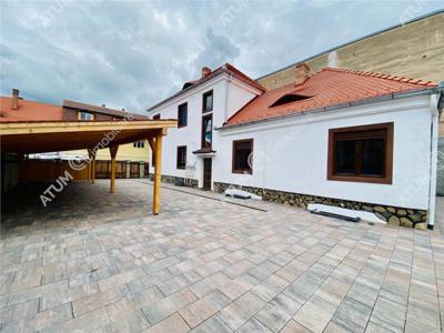 De vanzare casa individuala cu 4 apartamente si 570 mp teren in Centrul Istoric Sibiu