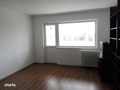 Apartament 2 camere decomandate, centrală termică, Craiovița Nouă