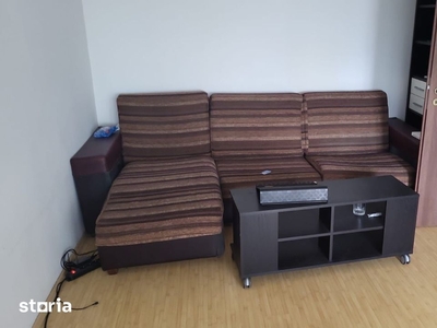 Vanzare Apartament 2 camere/Safirului