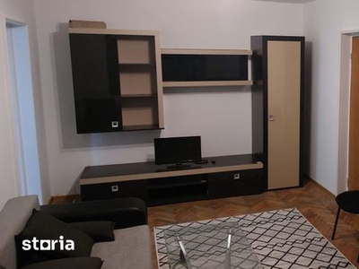 Apartament 3 camere decomandat, 7/8, zona Petre Ispirescu, Rahova.