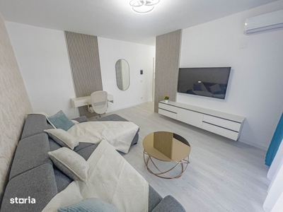 Vand apartament o camera zona Cetate complet utilat